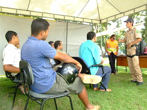 Smtt E Prf Realizam Campanha Educativa Para Motoqueiros Alagoas