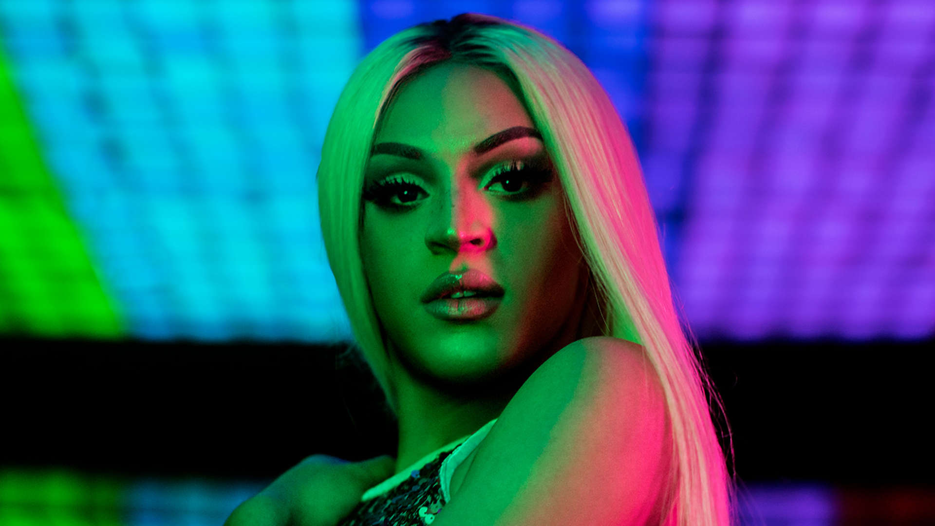 Ap S Cirurgia Pabllo Vittar Posta Foto Sensual E Ganha Elogios De F S