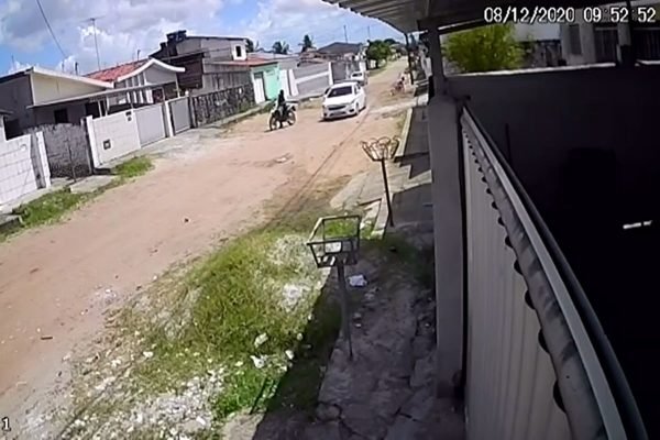 Vigilante é assassinado a tiros por criminosos armados vídeo mostra