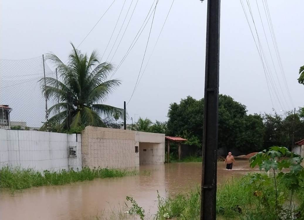 Gua Da Chuva Alaga Ruas E Deixa Moradores Ilhados Em Marechal Deodoro