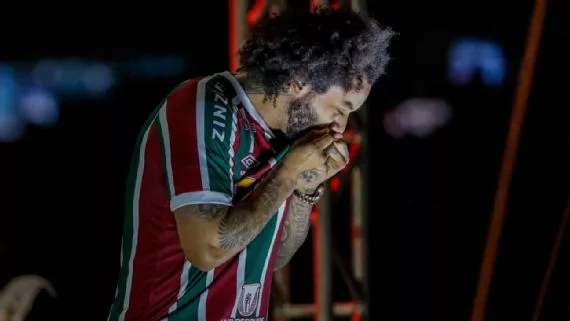 Marcelo Apresentado Pelo Fluminense No Maracan E Se Declara Melhor