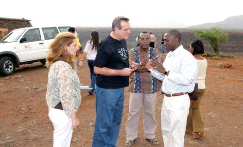 Governador durante visista à cidade velha de Cabo Verde