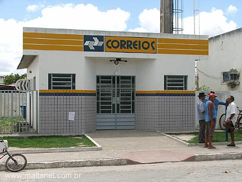 Agência dos Correios é assaltada por três homens