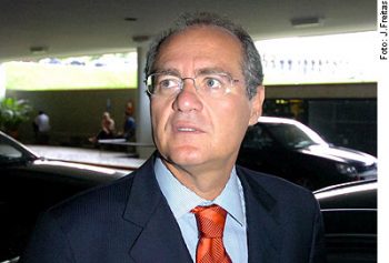 Renan conta hoje com 39 votos para sua reeleição