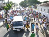 Bloco Maluco Beleza toma as ruas do bairro do Farol