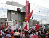 Caminhada termina em frente ao Palácio, onde mulheres entregam pauta de reivindicações