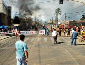 Moradores bloqueim Avenida Juca Sampaio, no Feitosa