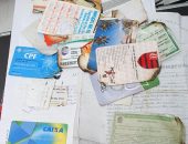 Documentos parcialmente destruídos foram encontrados na casa do acusado