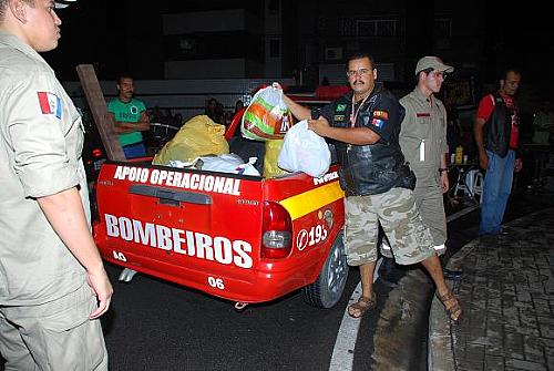 Doações foram levadas para o Bombeiros