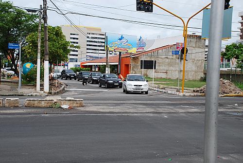 Mudanças no trânsito começaram hoje