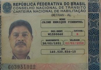 O condutor teria se envolvido em uma confusão com os agentes de trânsito e peritos do Detran