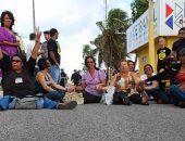 Servidores realizam manifestação pacífica na porta do Detran