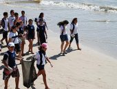 Alunos do INEI participam de limpeza das praias de Maceió