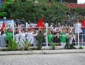 Manifestantes protestam durante inauguração de Hospital Geral