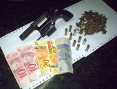 Maconha e arma estavam com o acusado