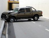 Ranger ficou atravessada nas duas mãos do viaduto