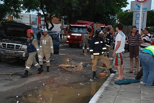 Colisão com três feridos na Amélia Rosa