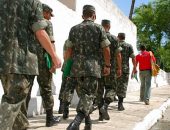 Soldados do Exército tiveram treinamento contra a dengue junto aos agentes de saúde