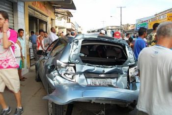 Avenida ficou congestionada