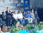 Comitiva presidencial na inauguração da requalificação da orla de Maceió