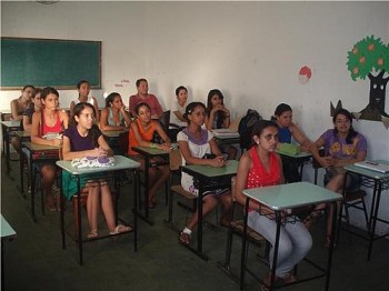 Cerca de 20 estudantes participam de curso