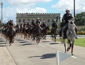 Desfile antecipa comemorações do Dia de Tiradentes