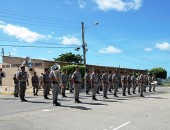 Desfile antecipa comemorações do Dia de Tiradentes