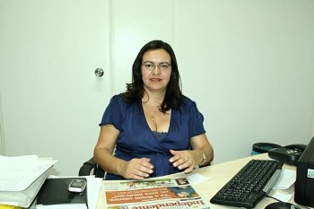 Secretária de Assistência Social, Adélia Lúcia, coordena campanha