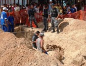 Polícia militar já isolou a área onde bomba foi encontrada