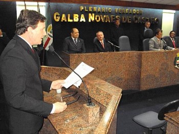 Senador Marcelo Crivella é homenageado na Câmara de Vereadores de Maceió