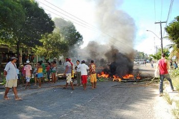 Fila de veículos já se forma na região