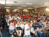 Auditório lotado de 'tucanos' durante entrevista de Téo Vilela à Fecomércio