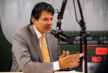 Ministro Fernando Haddad anuncia recursos para recuperar escolas em AL