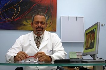 Médico Mário Ronalsa