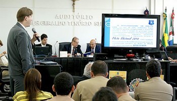 Marcílio Barenco apresenta o quantitativo do efetivo