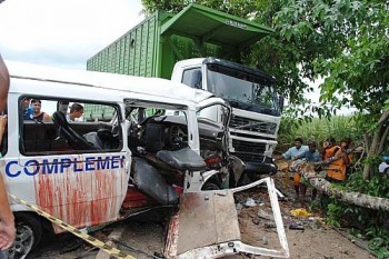 Acidente deixou seis mortos e 12 pessoas feridas