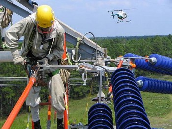 Vândalos teriam destruído isoladores e interrimpido fornecimento de energia elétrica