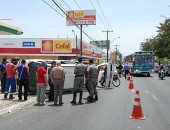 Acidente deixa o trânsito lento na Avenida Fernandes Lima