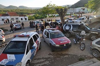 Policiais Civis e Militares participam da operação no Sertão de Alagoas