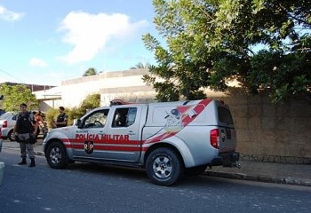 Clínica foi assaltada no Farol