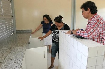 Educação faz vistoria em obras de escola em R.Largo