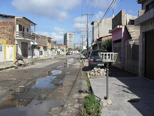 Rua Luis Campos Teixeira