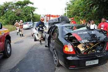 Trânsito ficou lento na AL 101 Norte após a colisão