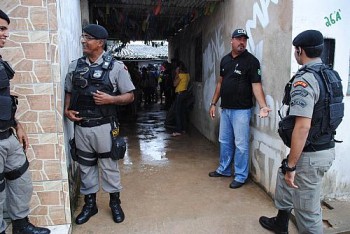 Vizinhos, amigos e familiares de Thiago estão inconsolados com a morte do jovem