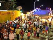 Foto 03 – População da cidade atravessa a ponte pela primeira vez, uma antiga reivindicação dos moradores