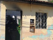 Incêndio destruiu residência no Feitosa