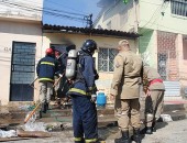 Incêndio destruiu residência no Feitosa