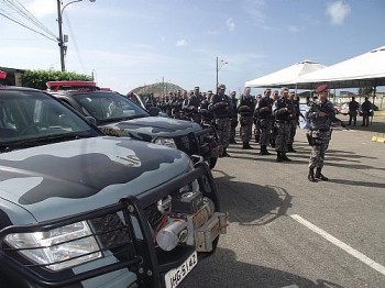 Força Nacional se apresenta na Academia da Polícia Militar