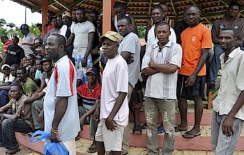 Migração em massa de haitianos causa colapso no Acre