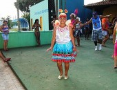 Música e concursos carnavalescos animaram baile